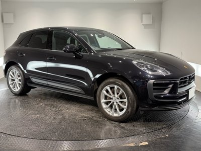 PORSCHE MACAN - 5