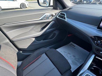 2025 BMW I4 thumbnail 28