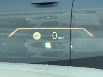 2025 BMW I4 thumbnail 20