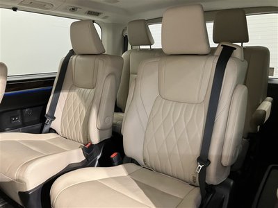 TOYOTA GRAND ACE - 8