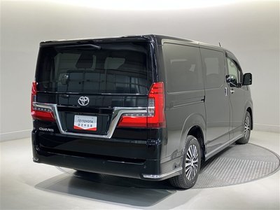 TOYOTA GRAND ACE - 4