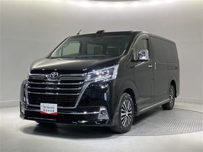 TOYOTA GRAND ACE - 1