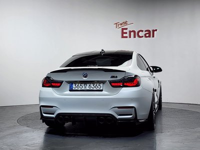BMW M4 - 4