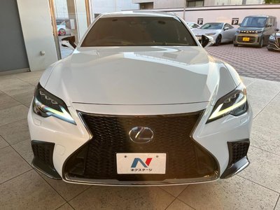 2021 Lexus LS — миниатюра 16