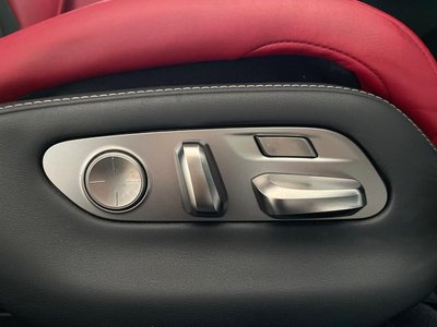 2021 Lexus LS — миниатюра 44