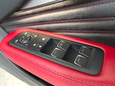 2021 Lexus LS — миниатюра 43