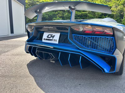 صورة مصغرة 12 لـ 2021 Lamborghini AVENTADOR