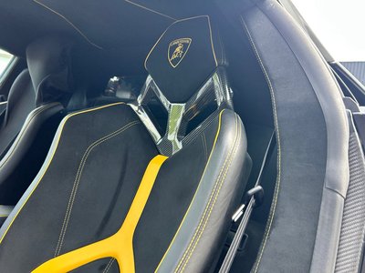 صورة مصغرة 23 لـ 2021 Lamborghini AVENTADOR