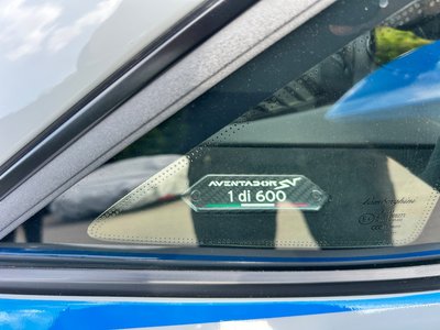 صورة مصغرة 26 لـ 2021 Lamborghini AVENTADOR