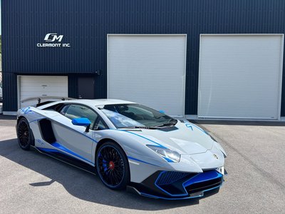 LAMBORGHINI AVENTADOR - 8