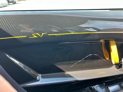 صورة مصغرة 16 لـ 2021 Lamborghini AVENTADOR