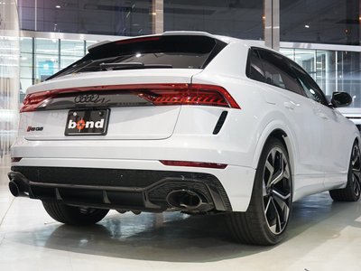 AUDI RS Q8 - 4
