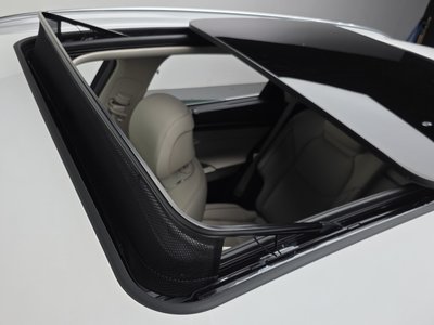 صورة مصغرة 25 لـ 2024 Genesis GV70