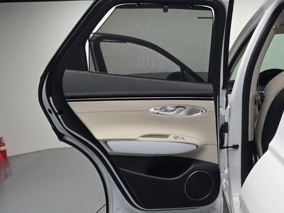 صورة مصغرة 15 لـ 2024 Genesis GV70