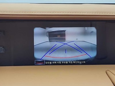 2022 Lexus LC — миниатюра 14