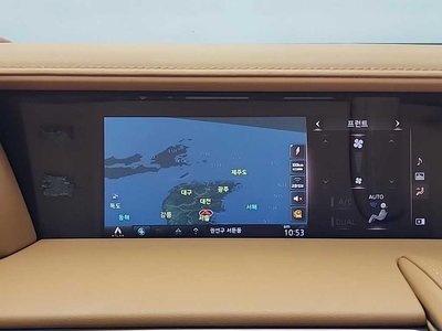 2022 Lexus LC — миниатюра 13