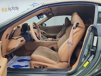 2022 Lexus LC — миниатюра 11
