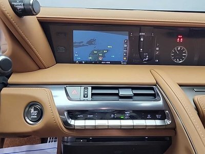 2022 Lexus LC photo 10