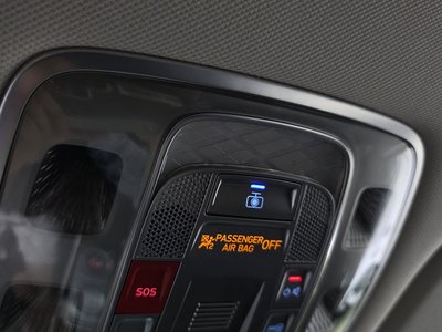 2022 Genesis GV80 — миниатюра 27