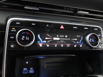 2022 Genesis GV80 — миниатюра 22