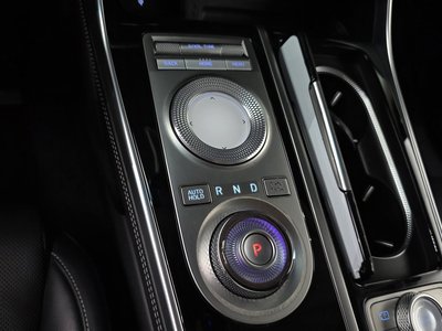 2022 Genesis GV80 — миниатюра 12
