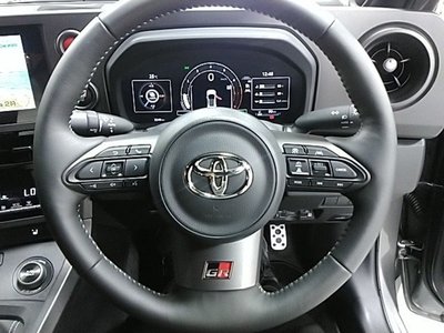 2025 Toyota GR YARIS 照片 9