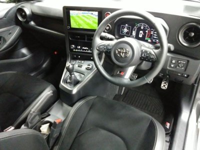 2025 Toyota GR YARIS 照片 3