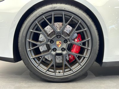 PORSCHE 911 - 5