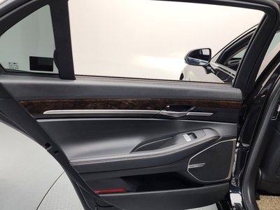 صورة مصغرة 15 لـ 2019 Genesis G90