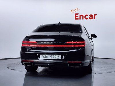 صورة 3 لـ 2019 Genesis G90