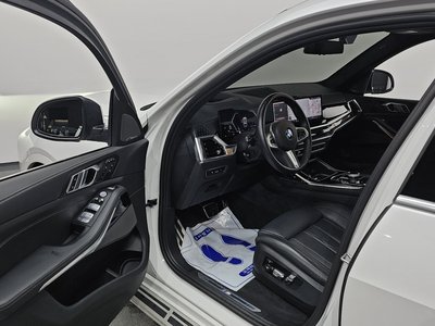 2023 BMW X7 照片 10