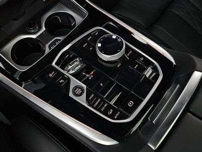 2023 BMW X7 照片 9