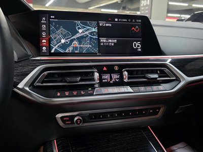 2021 BMW X7 缩略图 12