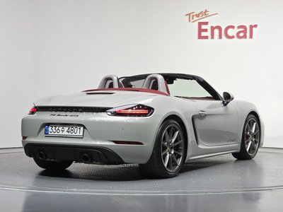 PORSCHE 718 - 3