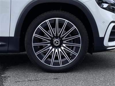 2025 Mercedes-BENZ GLB 缩略图 34