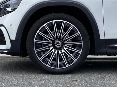 2025 Mercedes-BENZ GLB 缩略图 36
