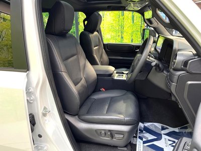 TOYOTA LAND CRUISER 250 - 7