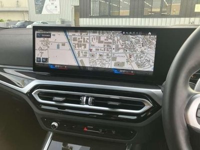صورة 8 لـ 2024 BMW 3 SERIES
