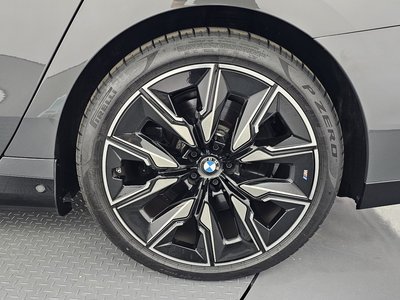 2025 BMW I7 照片 8