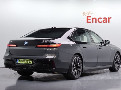 2025 BMW I7 照片 4