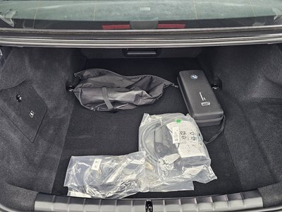 2025 BMW I7 缩略图 26