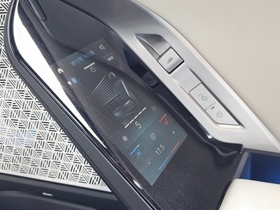 2025 BMW I7 缩略图 35