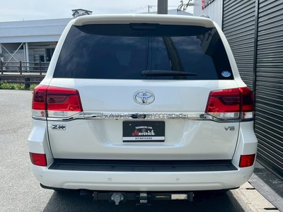 TOYOTA LAND CRUISER - 5