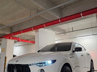 MASERATI LEVANTE - 5