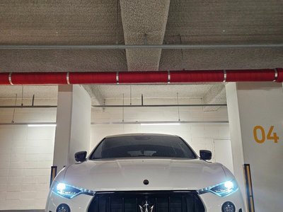 MASERATI LEVANTE - 7