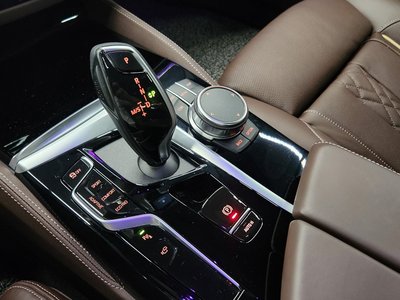 2023 BMW 5 SERIES 照片 9