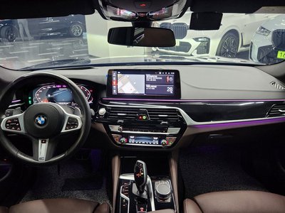 2023 BMW 5 SERIES 照片 4