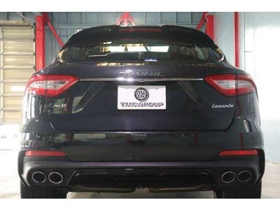 2019 Maserati LEVANTE photo 6