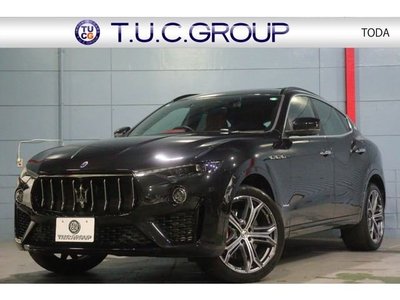 2019 Maserati LEVANTE photo 1