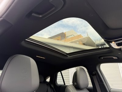 2026 Mercedes-BENZ GLC AMG — миниатюра 22
